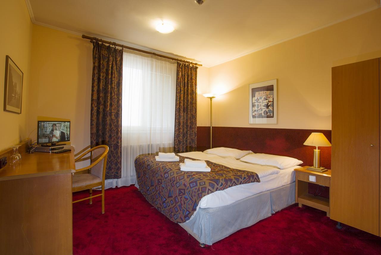 A Plus Hotel & Hostel Praga Exterior foto